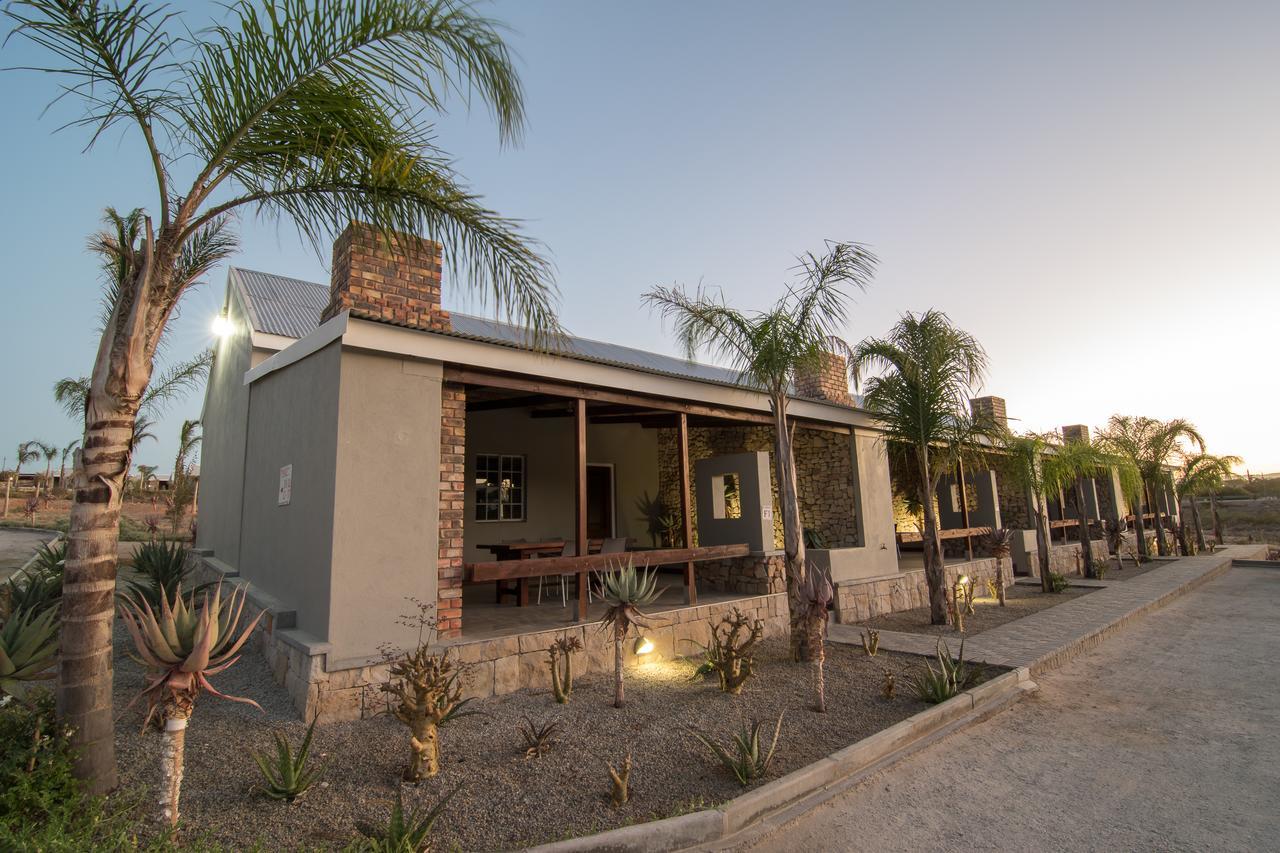 Letsatsi Lodge Vanrhynsdorp Ngoại thất bức ảnh