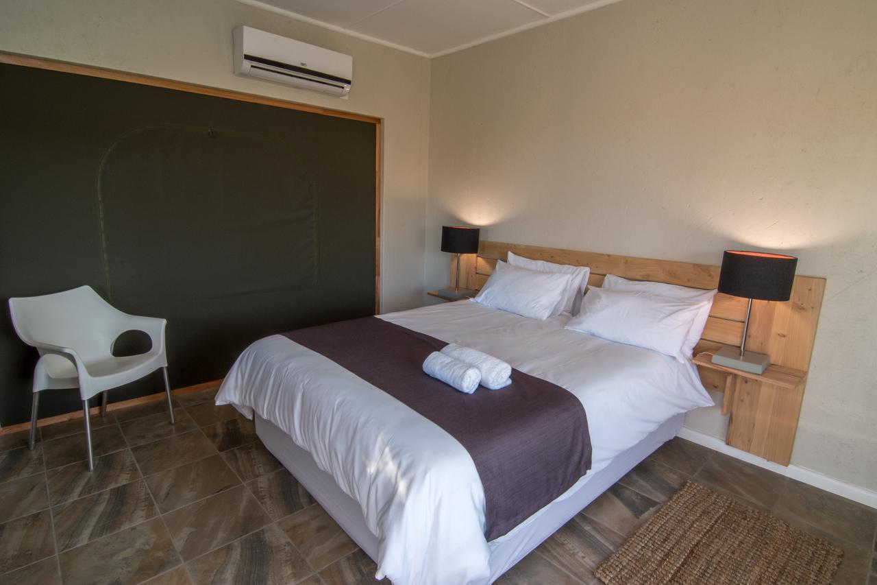 Letsatsi Lodge Vanrhynsdorp Ngoại thất bức ảnh